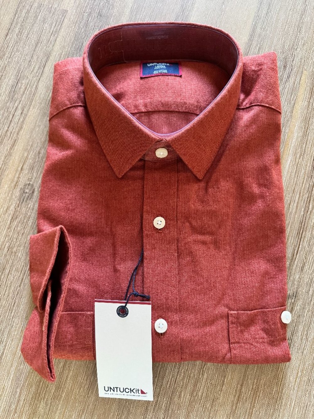 Untuckit Men's Flannel Hemsworth Shirt - Picture 9 of 10